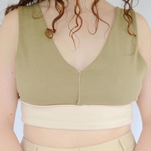 Reversible Crop Top - Picture 3 of 4